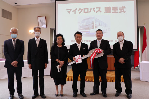 resize1096